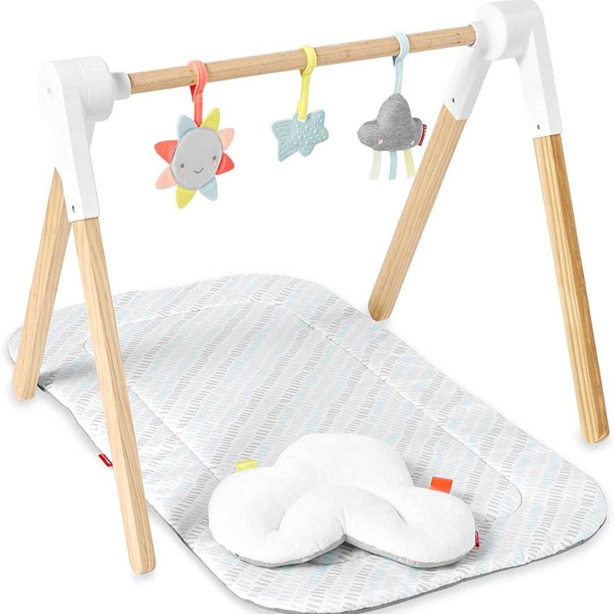 Gear lqINDIGO | Silver Lining Cloud Wooden Activity Gym