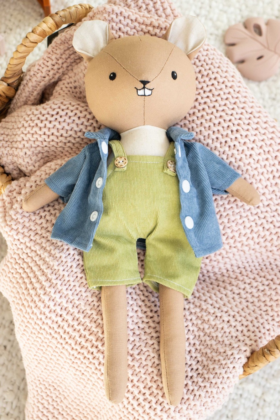 Gear cdsvTRUE LITTLE NORTH | Bella The Beaver Doll