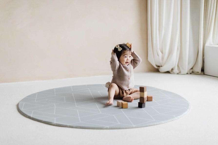 Gear cdsvLittle Bot Inc. | Little Bot Baby Play Mat (Ofie Round Mat, Zen Line + Triangle)